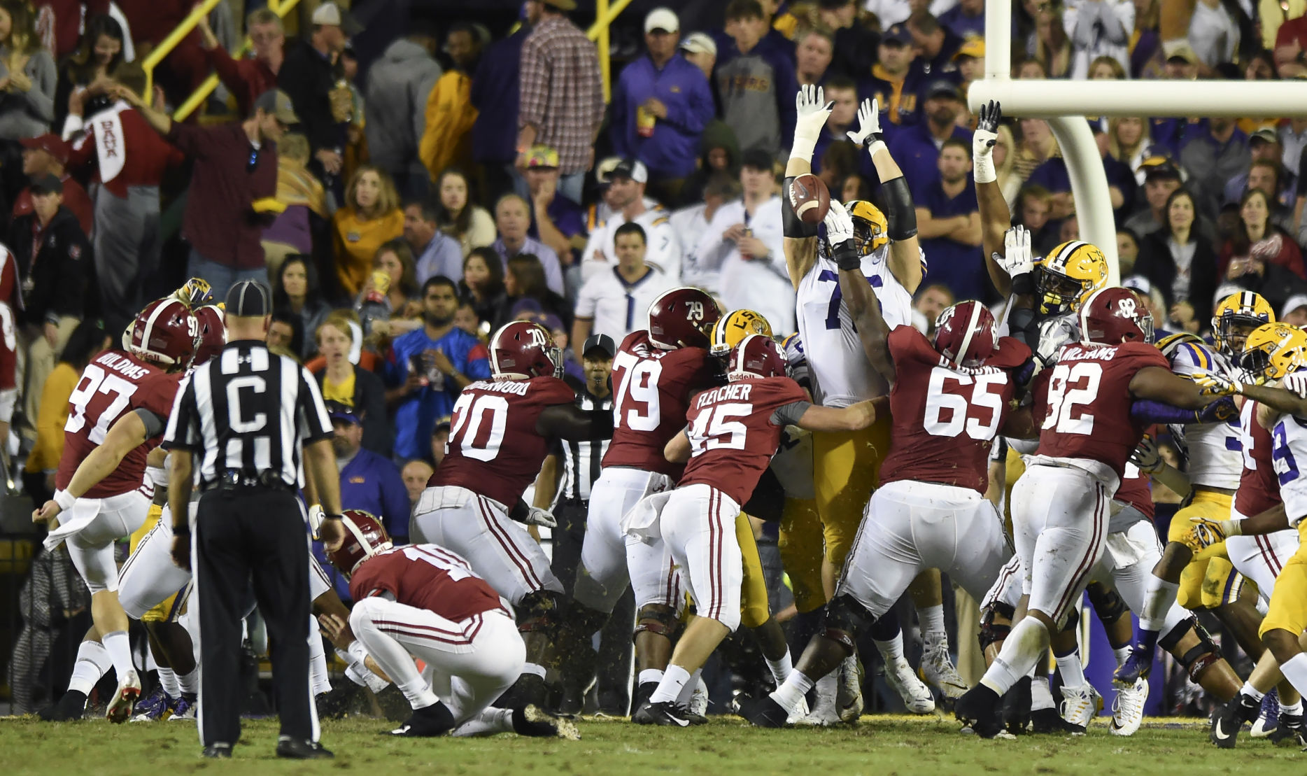 lsualabamafootball.110418_2033